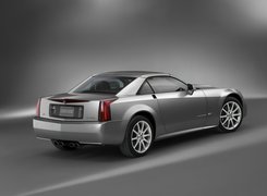 Srebrny, Cadillac XLR