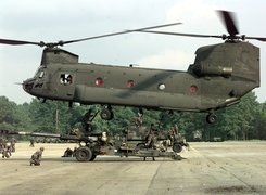 CH-47 Chinook, Haubica