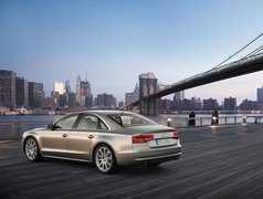 Audi A8, Woda, Most