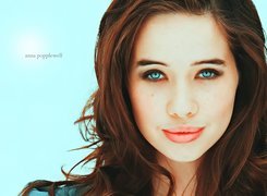 Anna Popplewell, Twarz