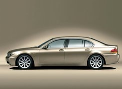 BMW 7, Lewy Profil