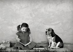 Dziewczynka, Książki, Pies, Beagle