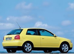 Żółte, Audi A3