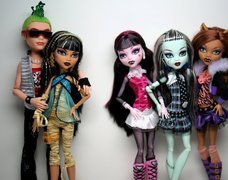 Lalki, Monster High