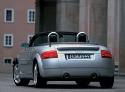 Srebrne,  Audi TT