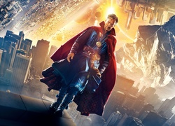 Aktor Benedict Cumberbatch w filmie fantasy Doctor Strange