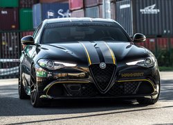 Alfa Romeo Giulia QV600 Manhart