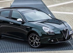 Alfa Romeo Giulietta, Bok