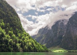 Park Narodowy Berchtesgaden, Góry, Alpy Berchtesgadeńskie, Drzewa, Jezioro Konigssee, Bawaria, Niemcy