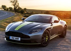 Aston Martin DB11 AMR