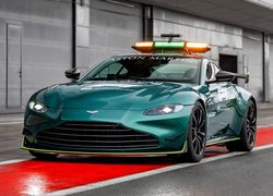 Zielony, Aston Martin Vantage, Safety Car