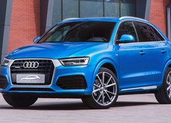 Audi Q3 w kolorze niebieskim