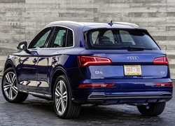 Audi Q5 2.0 TFSI Quattro rocznik 2017