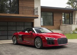 Czerwone, Audi R8 Spyder V10, Kabriolet