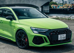 Zielone, Audi RS 3, Sedan