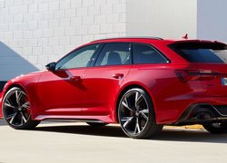 Czerwone, Audi RS 6 Avant