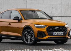 Audi SQ5 Sportback bok i przód