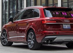 Czerwone, Audi SQ7