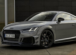 Audi TT RS Coupe Iconic