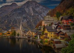 Miasteczko, Hallstatt, Jezioro Hallstattersee, Góry, Alpy Salzburskie, Austria