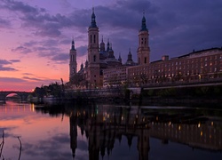 Hiszpania, Saragossa, Rzeka Ebro, Bazylika katedralna Nuestra Señora del Pilar, Kościół, Most