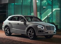 Bentley Bentayga Hybrid, 2018