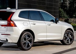 Białe, Volvo XC60