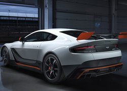 Biały Aston Martin Vantage GT12