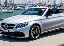 Mercedes AMG C63