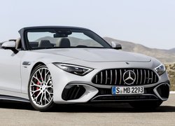 Biały Mercedes-AMG SL 55