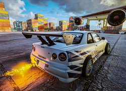 Biały Nissan z gry CarX Drift Racing
