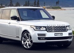 Biały Range Rover Vogue