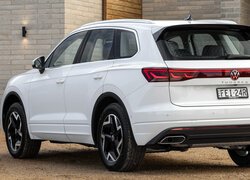 Biały, Volkswagen Touareg
