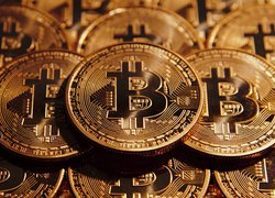 Pieniądze, Monety, Bitmonety, Bitcoiny, Kryptowaluty