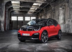 Czerwono-czarne, BMW i3