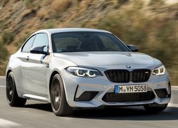 BMW M2 Competition na drodze