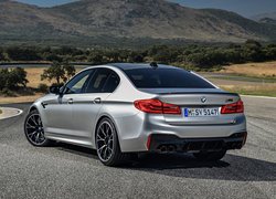 BMW M5 F90