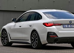 BMW Seria 4 Gran Coupe 420i G26