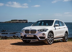 BMW X1 sDrive28i SUV rocznik 2017