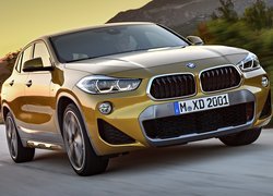 Żółty, BMW X2, 2018