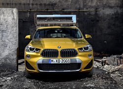 BMW X2 przodem