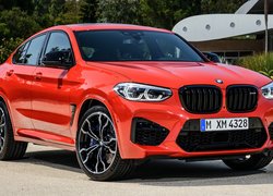 Czerwone, BMW X4 M, Przód