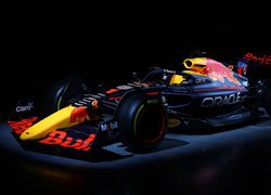 Bolid RB18 zespołu Red Bull Racing