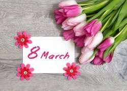 Bukiet tulipanów na kartce z napisem 8 March