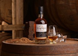 Whisky, Stauning Young Rye, Kieliszki