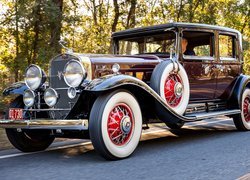 Cadillac V-16 452 Club Sedan, 1930