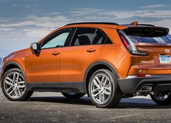 Cadillac XT4, SUV