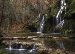 Cascade des tufs we Francji