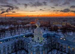 Miasto, Cerkiew, Kominy, Wschód słońca