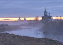 Cerkwie nad rzeką Tezą w Dunilovie